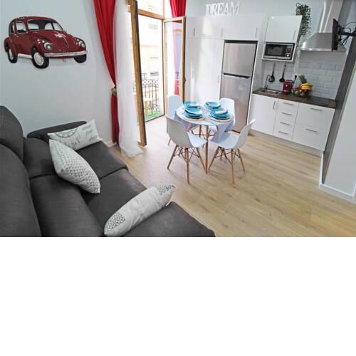 Apartamento muy céntrico 5 minutos playa (2º)