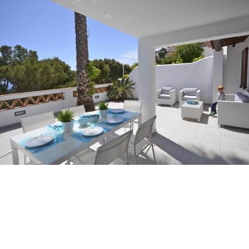 Begur Apartment Sleeps 6 with Pool and WiFi