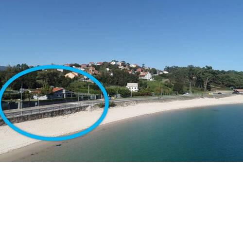 Casa con finca para 8 personas en la playa