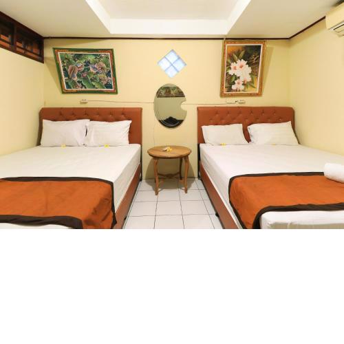 Downtown Monkey Forest Hostel