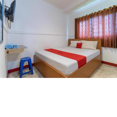 RedDoorz near Stasiun Juanda Jakarta