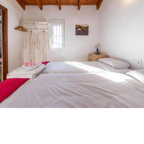 Rustic house with private pool in Alora