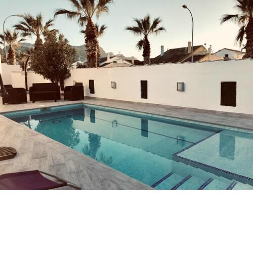 Villa Avenida del Boticari